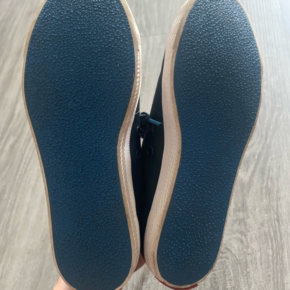 Lacoste shoes - Picture 4 of 10